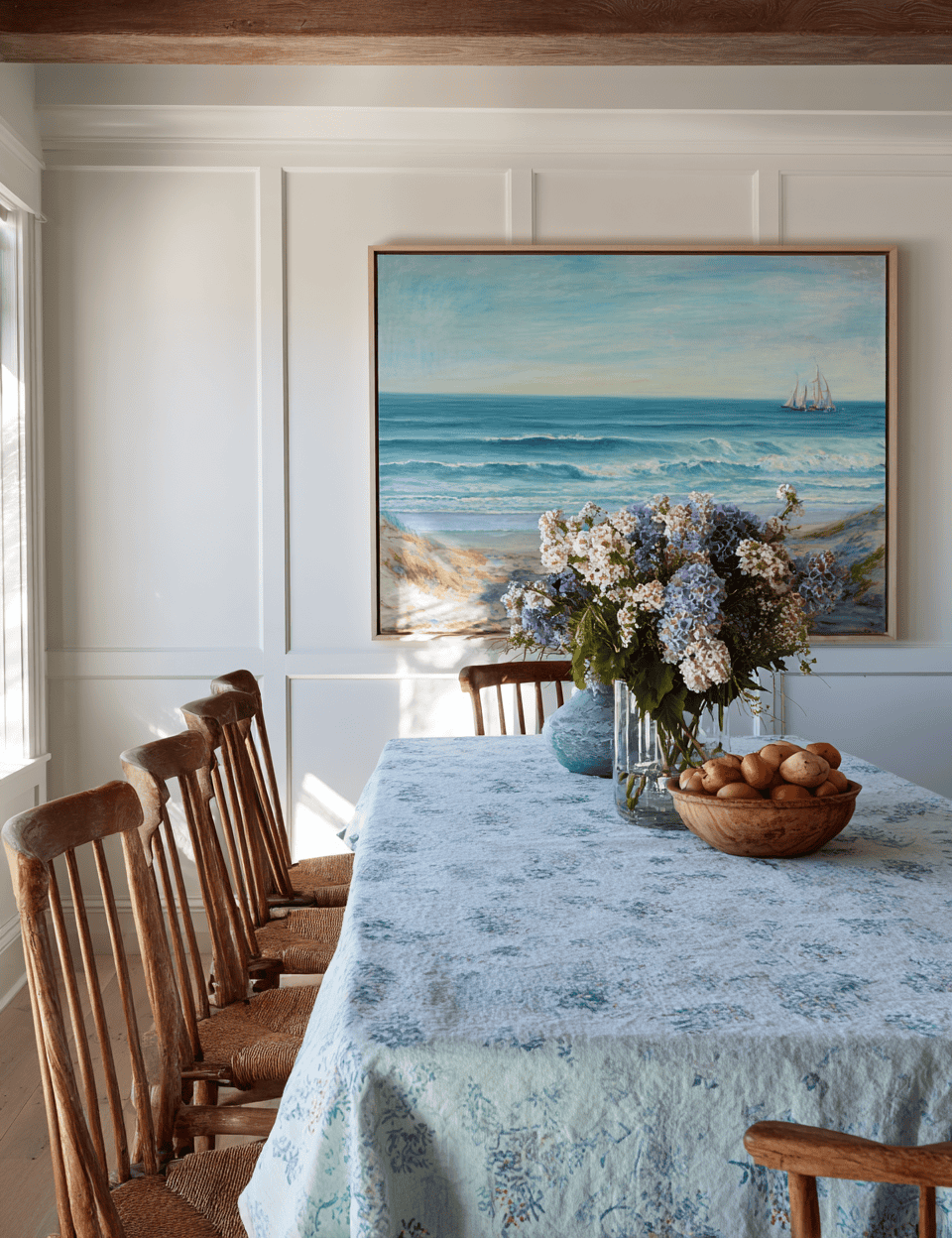 Kitchen Table Decor Ideas That Instantly Warm Up Your Space